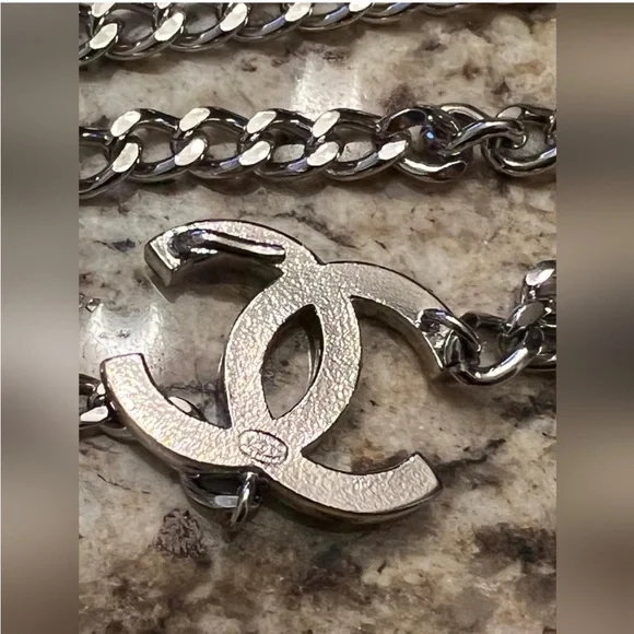 Chanel vintage Belt (or necklace) with Box and Tags - Picture 14 of 15